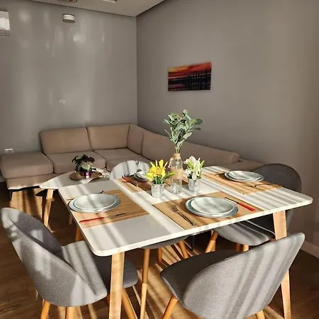 Cozy Midtown In Appartamento *
